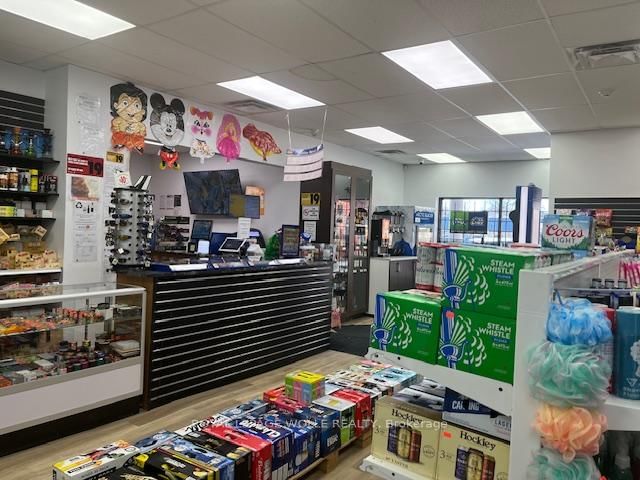 1400 Weber Street E - Photo 12