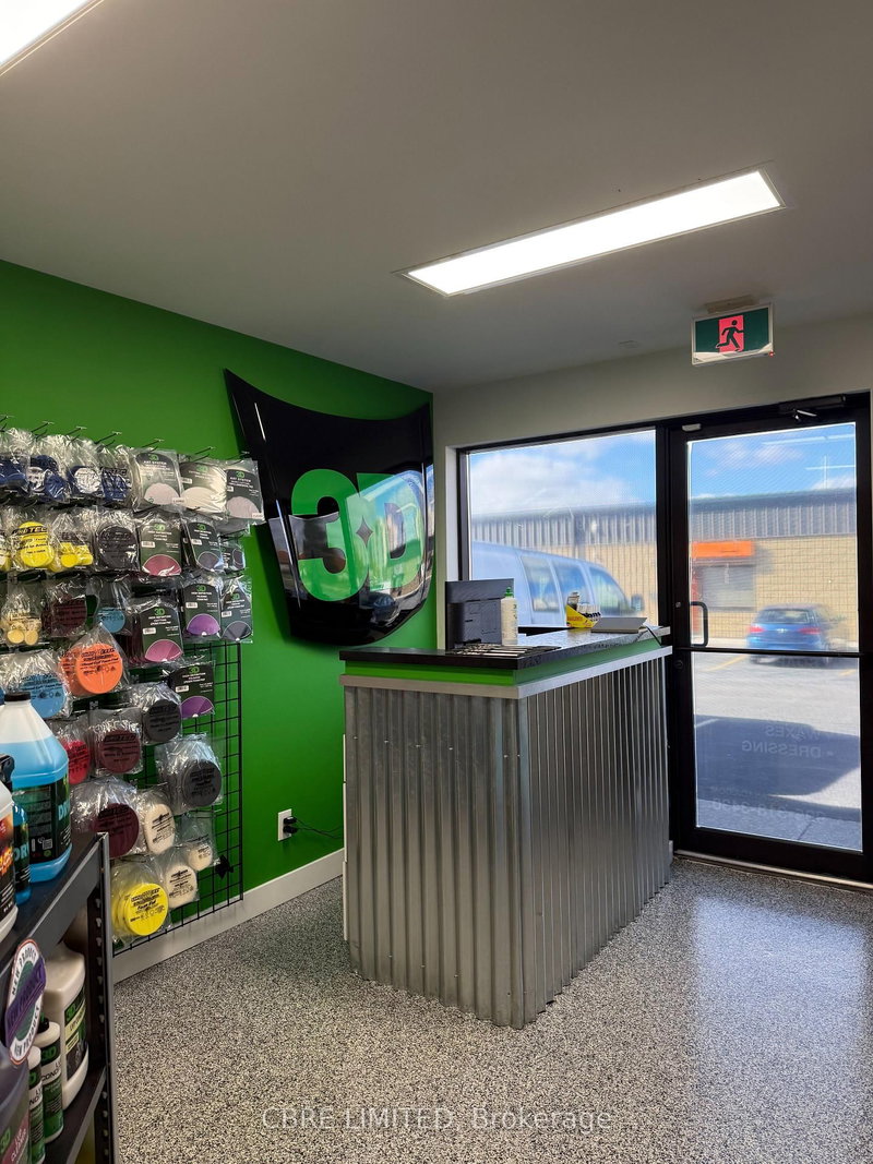 2A - 38B Bigwin Rd, Hamilton, L8W 3R4 | Image 2