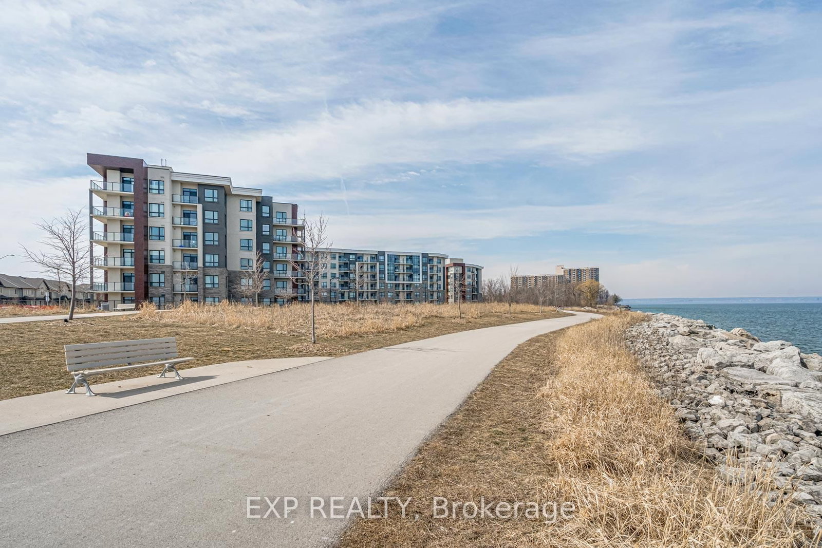 Condo for lease at 413-101 Shoreview Place, Hamilton, Ontario, L8E 6G4 - Lakeshore - MLS: X12795088