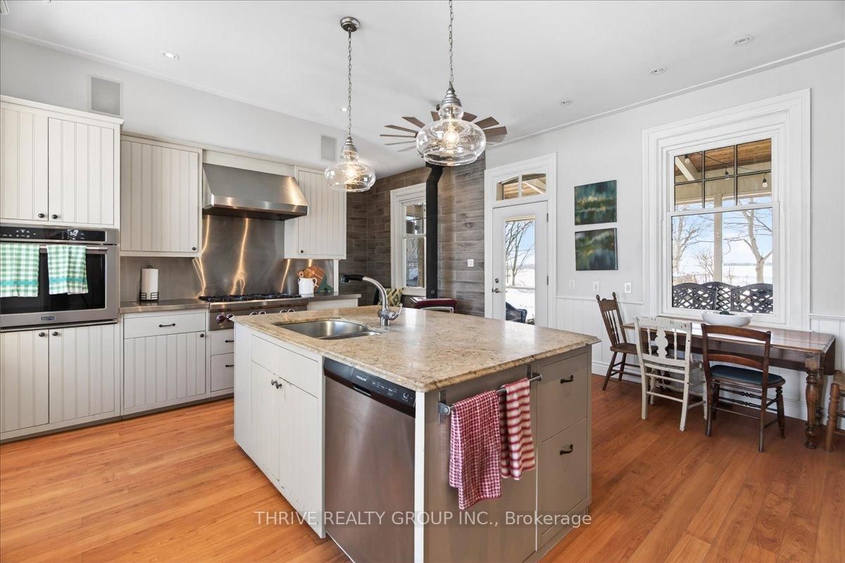 Listing Image 14