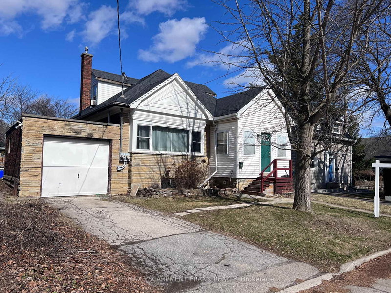 196 GLEN Rd, Hamilton, L8S 3N4 | Image 2