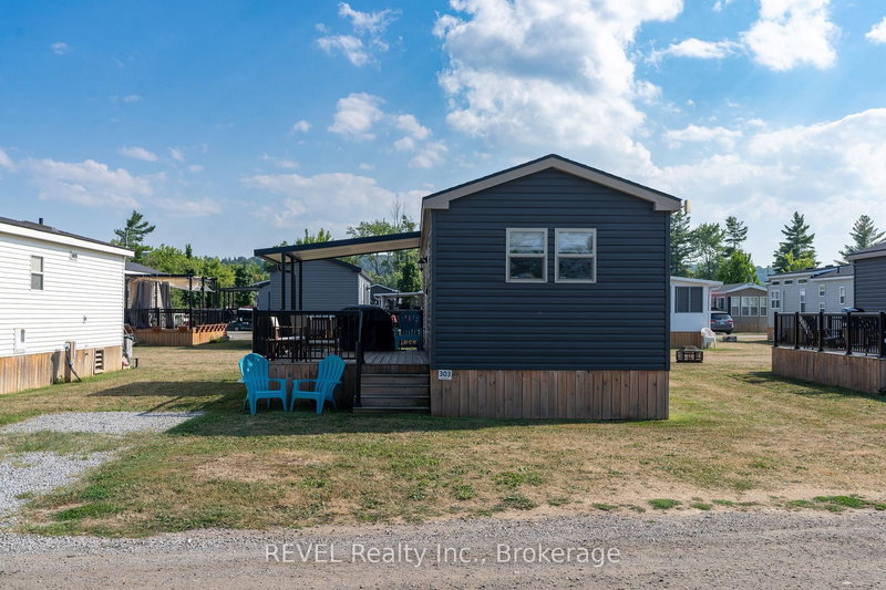 303 - 1501 Line 8 Rd, Niagara-on-the-Lake, L0S 1L0 | Image 2