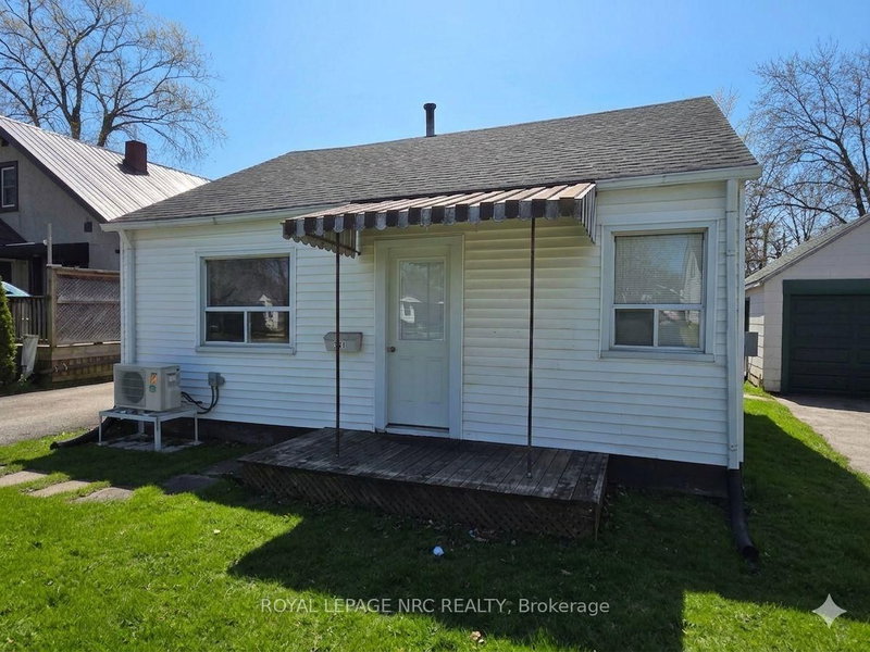 341 Corvette St, Welland, L3B 4S5 | Image 2