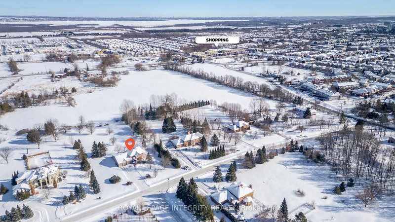 6 Marchbrook Circ, Ottawa, K2W 1A1 | Image 2