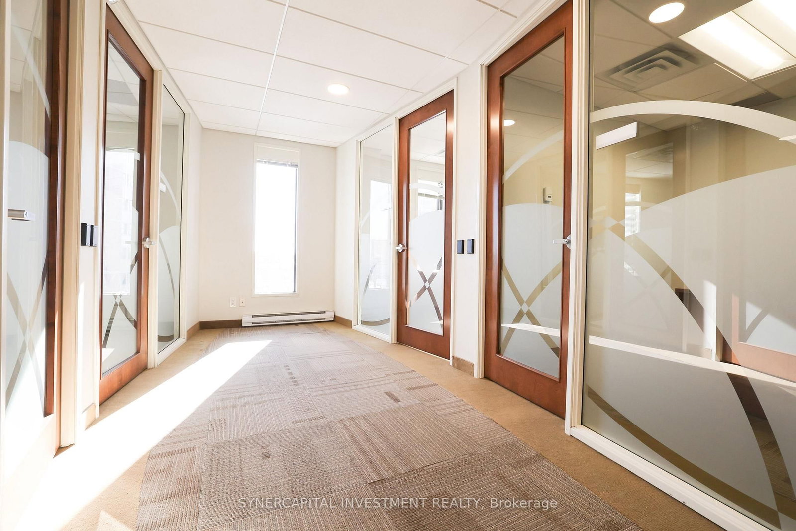 1376 Bank Street, Unit 502 Furnished - Photo 4