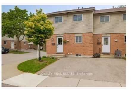 92 - 114 PAULINE Crescent