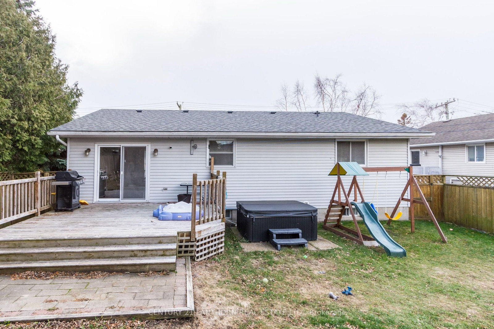 Detached House for sale at 94 NORTH MURRAY Street, Quinte West, Ontario, K8V 2E7 - Trenton Ward - MLS: X12796422