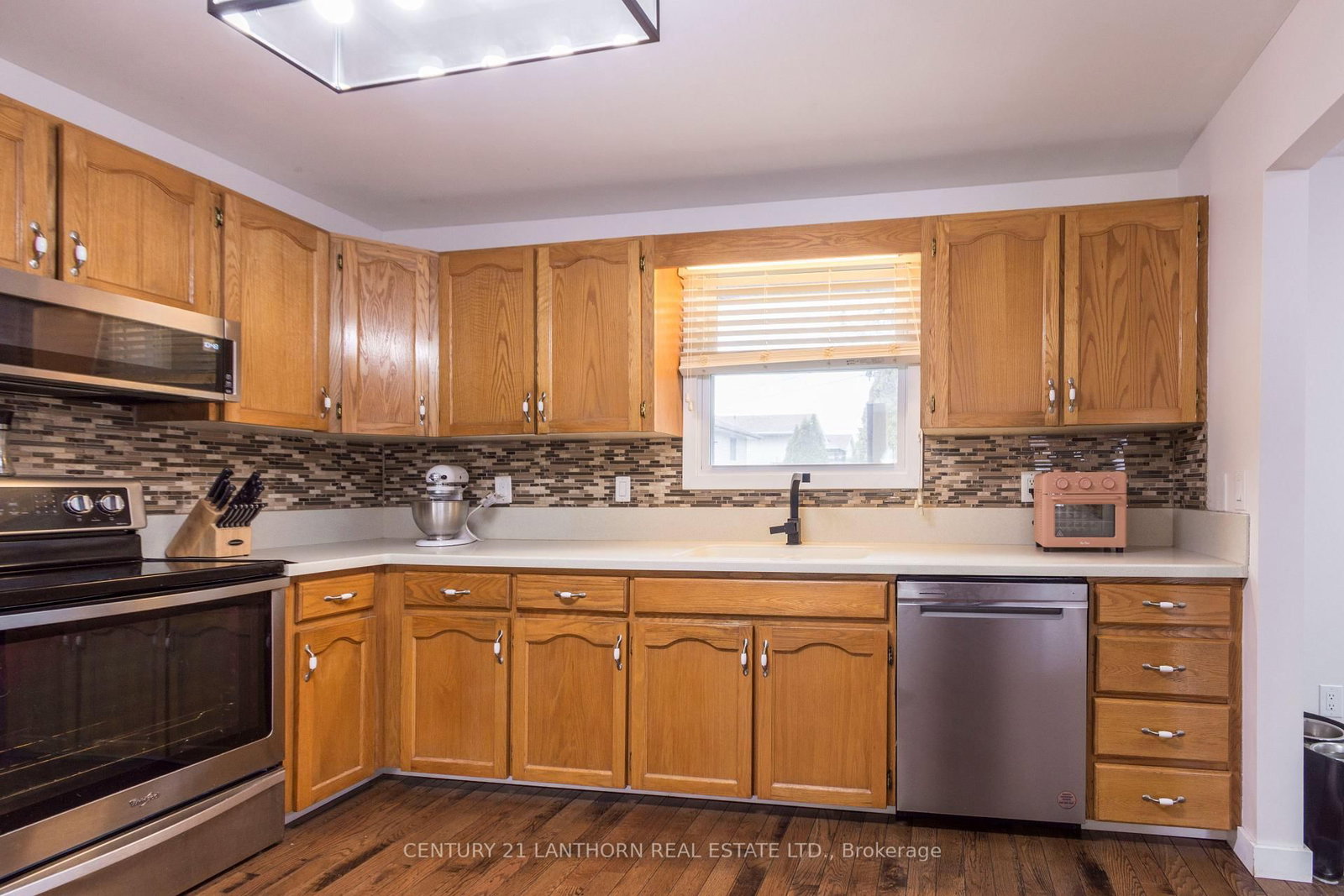 Detached House for sale at 94 NORTH MURRAY Street, Quinte West, Ontario, K8V 2E7 - Trenton Ward - MLS: X12796422