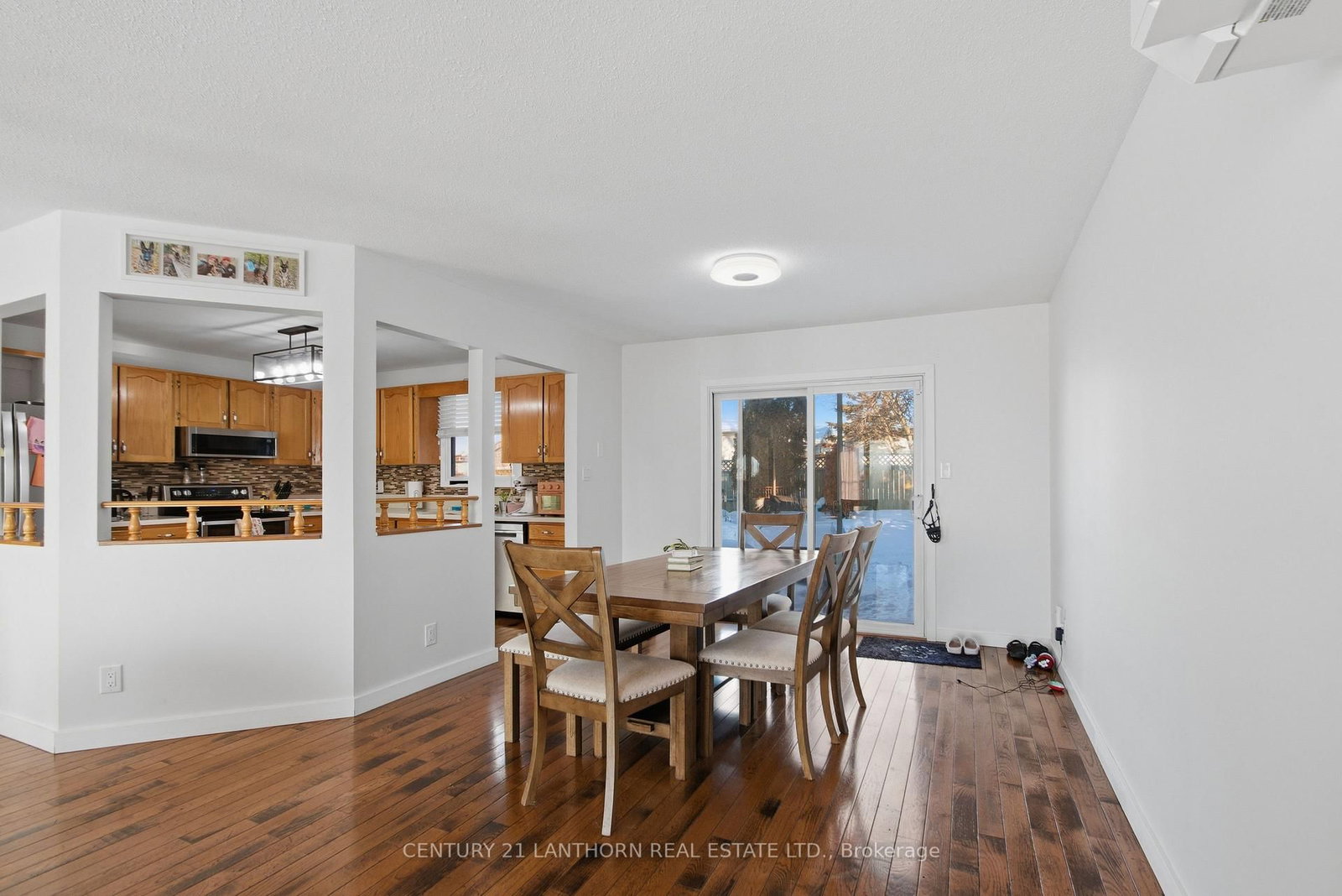 Detached House for sale at 94 NORTH MURRAY Street, Quinte West, Ontario, K8V 2E7 - Trenton Ward - MLS: X12796422