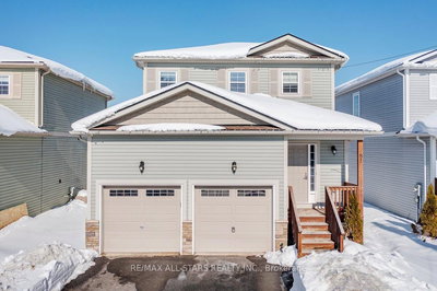 81 Douglas Dr | Bracebridge | Image