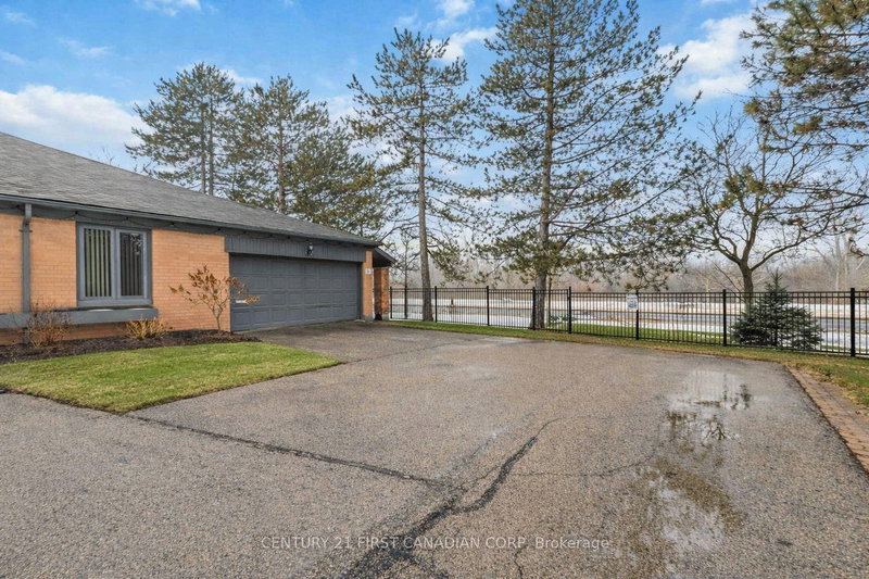 53 - 50 FIDDLERS GREEN Rd, London North, N6H 4T4 | Image 2