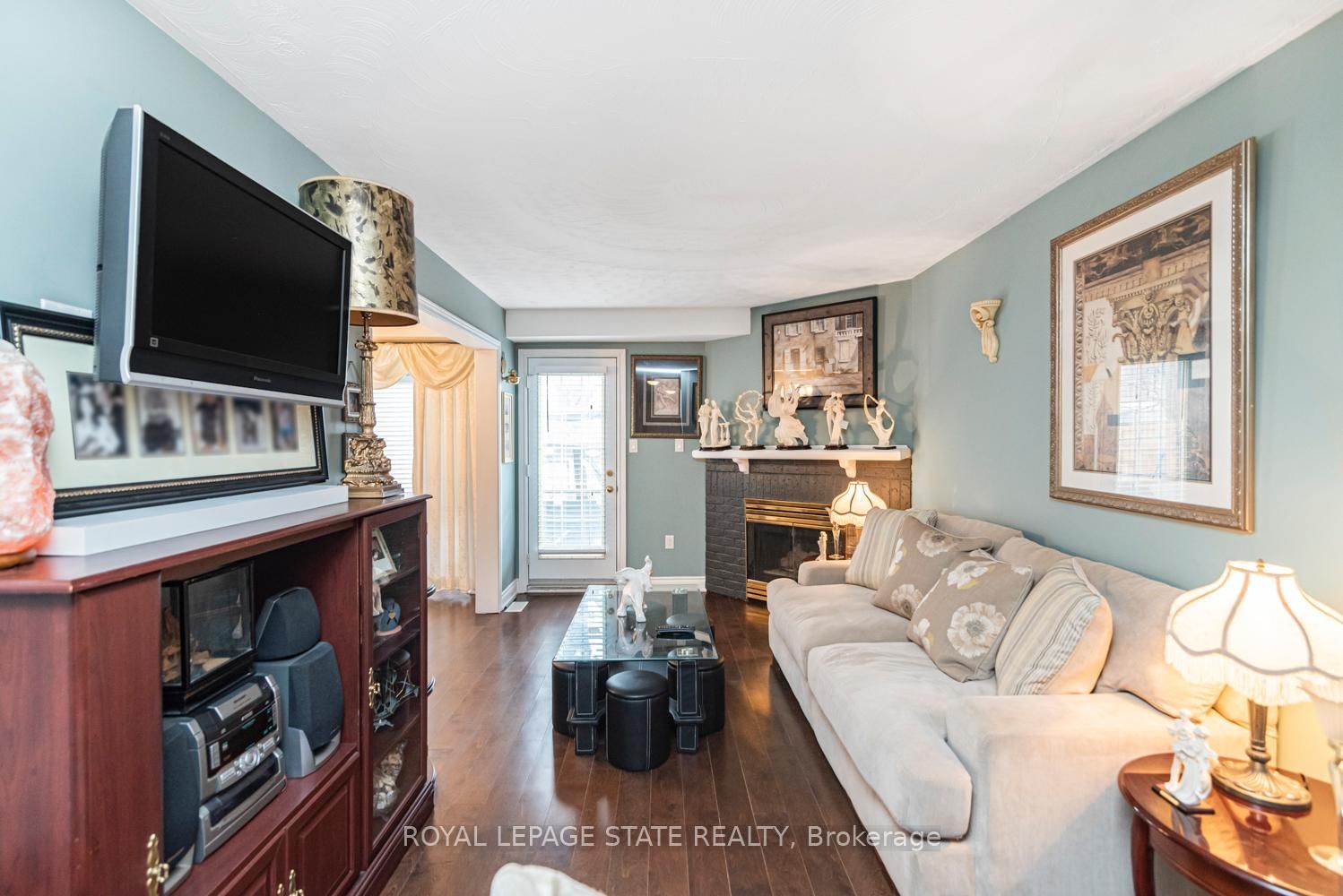 Townhouse for sale at 22-255 Mount Albion Road, Hamilton, Ontario, L8K 6P7 - Red Hill - MLS: X12797004