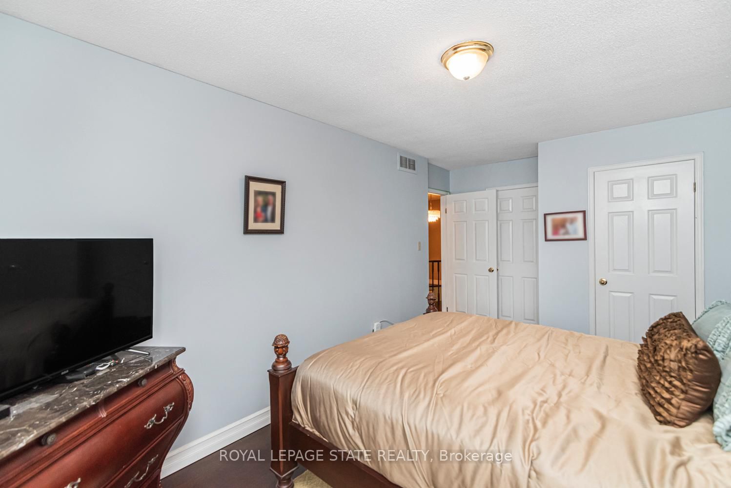 Townhouse for sale at 22-255 Mount Albion Road, Hamilton, Ontario, L8K 6P7 - Red Hill - MLS: X12797004