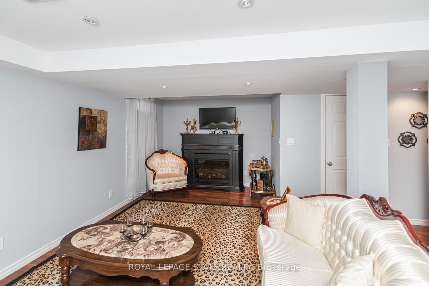 Townhouse for sale at 22-255 Mount Albion Road, Hamilton, Ontario, L8K 6P7 - Red Hill - MLS: X12797004