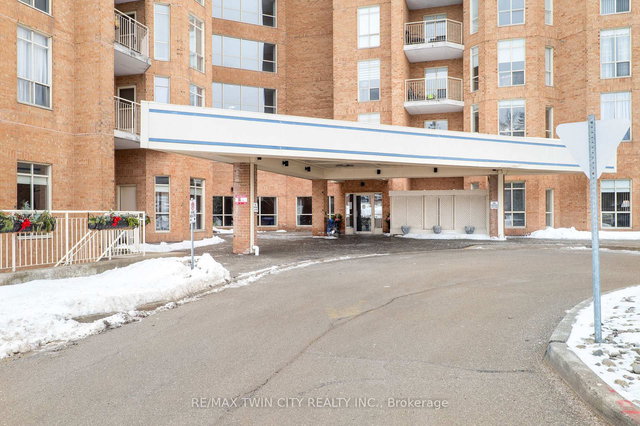 308 - 1414 King Street E