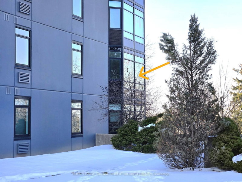 205 - 45 Pond Mills Rd, London South, N5Z 4W5 | Image 3