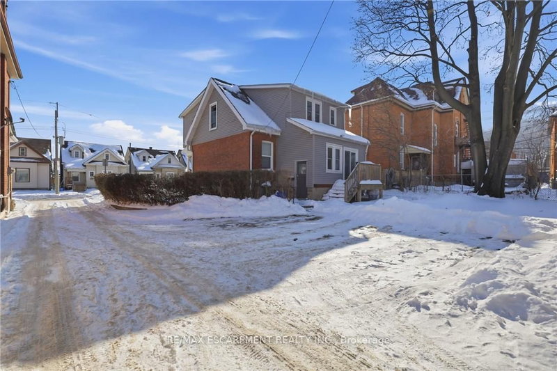 260 Prospect St S, Hamilton, L8M 2Z9 | Image 2