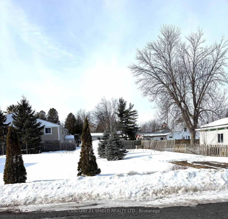 36 Broad St, South Glengarry, K0C 1N0 | Image 2