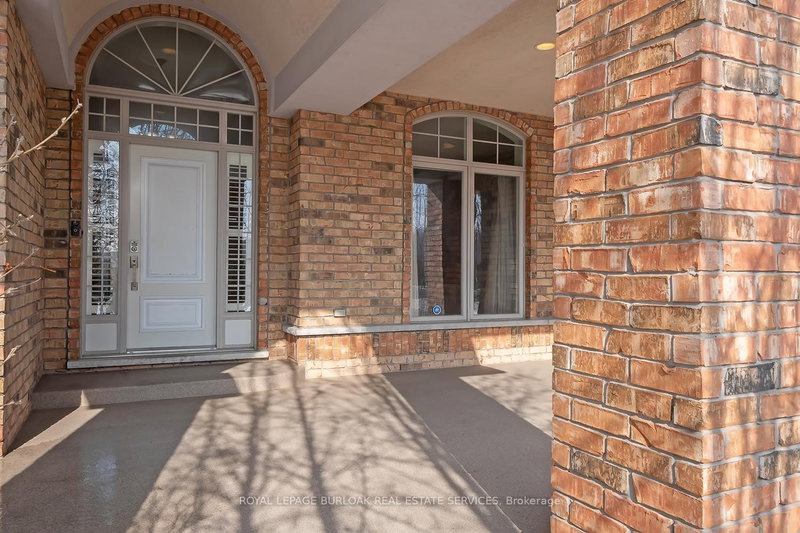 1031 Pelham Rd, St. Catharines, L2R 6P7 | Image 2