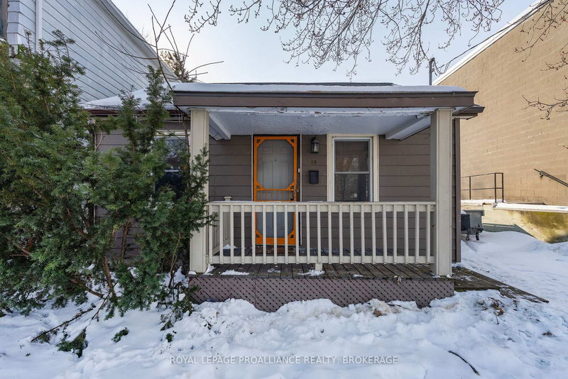 80 Joseph St, Kingston, K7K 2H7 | Image 2