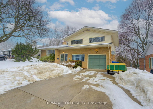 26 Deerpark Crescent