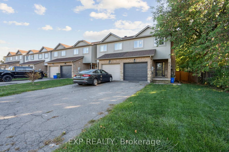27 Pettit St, Hamilton, L8E 5V7 | Image 3