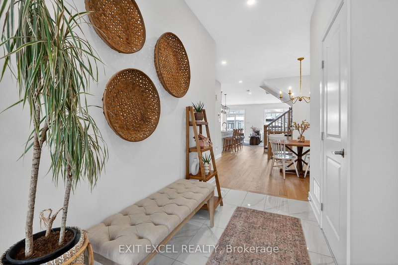 240 Zinnia Way, Ottawa, K4M 0K8 | Image 3