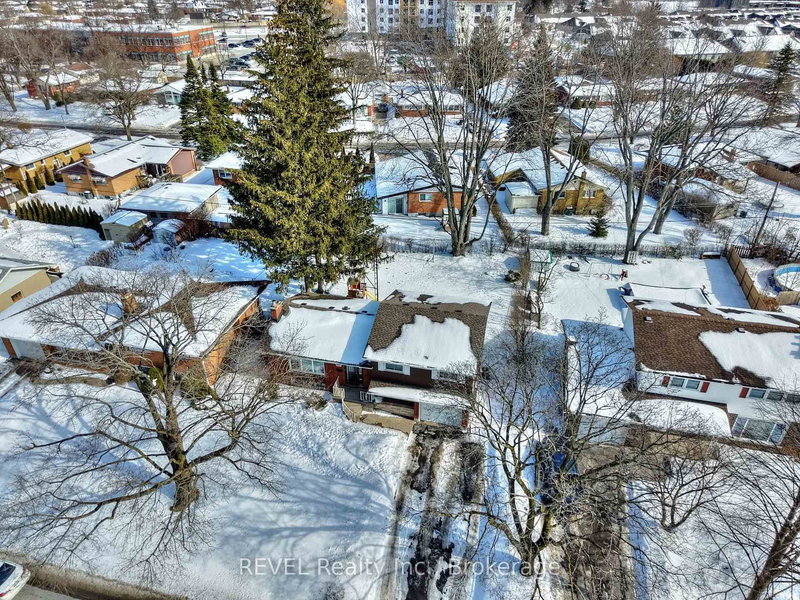 190 Willson Rd, Welland, L3C 2T6 | Image 3