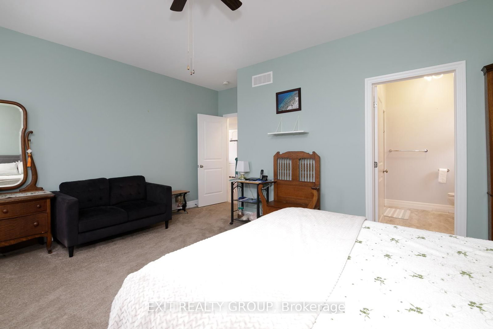 Detached House for sale at 16 Matheos Crescent, Quinte West, Ontario, K8V 0L2 - Murray Ward - MLS: X12798852