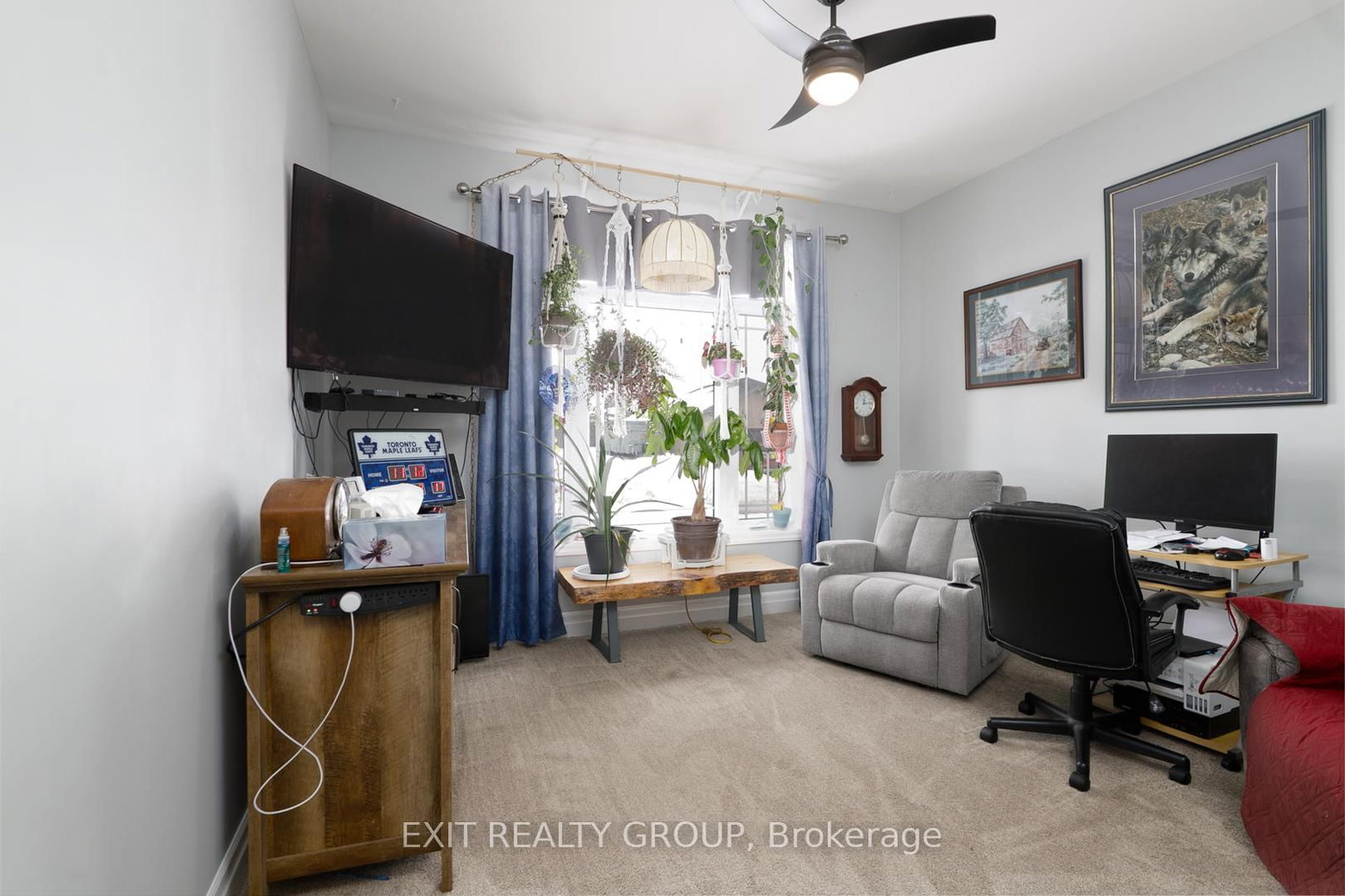 Detached House for sale at 16 Matheos Crescent, Quinte West, Ontario, K8V 0L2 - Murray Ward - MLS: X12798852