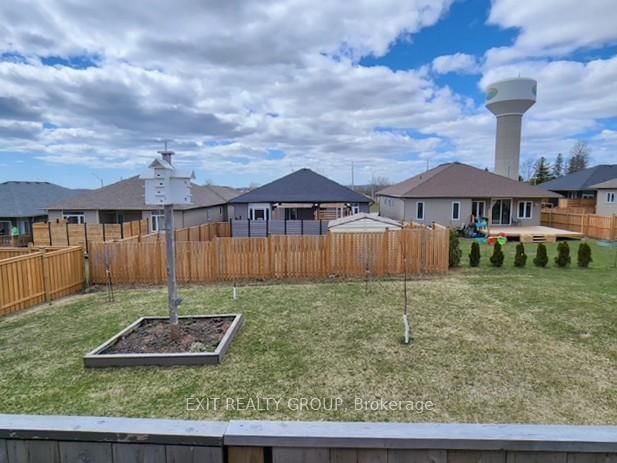 Detached House for sale at 16 Matheos Crescent, Quinte West, Ontario, K8V 0L2 - Murray Ward - MLS: X12798852