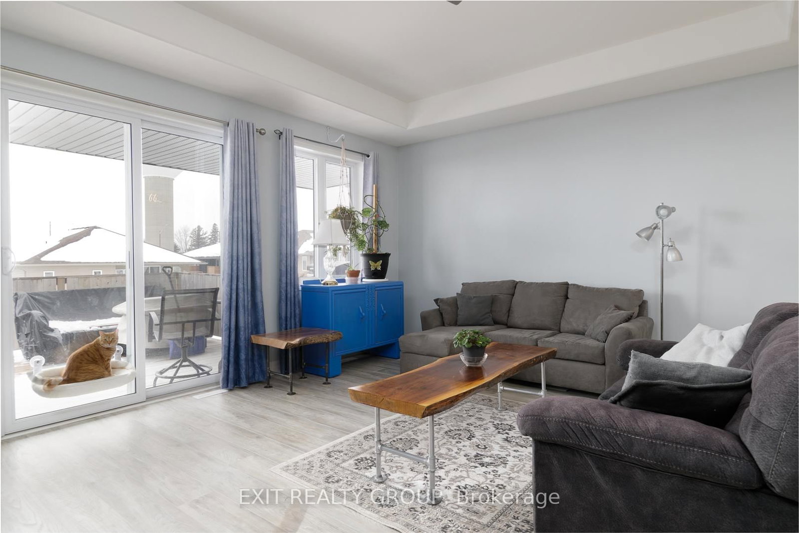 Detached House for sale at 16 Matheos Crescent, Quinte West, Ontario, K8V 0L2 - Murray Ward - MLS: X12798852