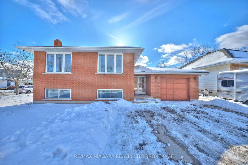 50 Chetwood St, St. Catharines, L2S 2A2 | Image 2