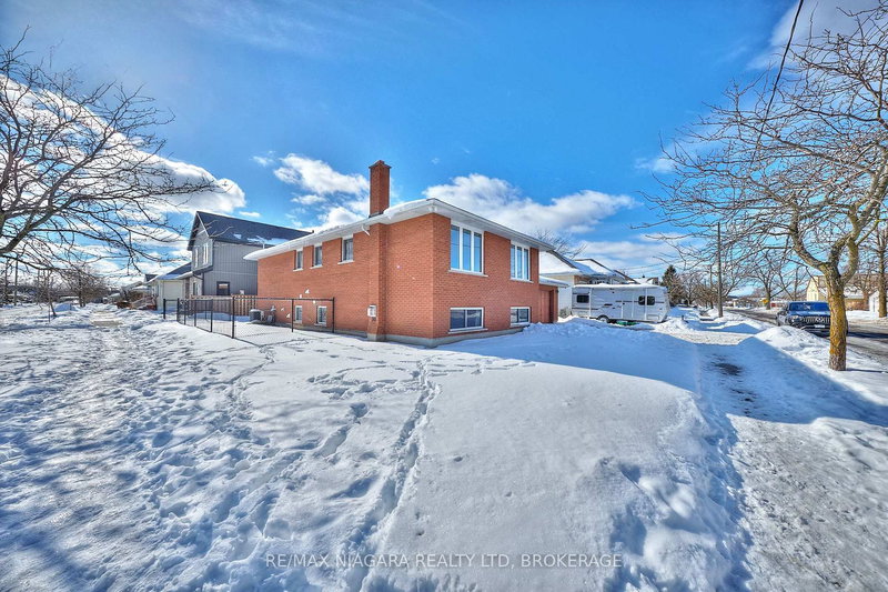 50 Chetwood St, St. Catharines, L2S 2A2 | Image 3