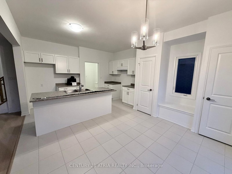 774 Bradford Ave, Fort Erie, L2A 0H3 | Image 3