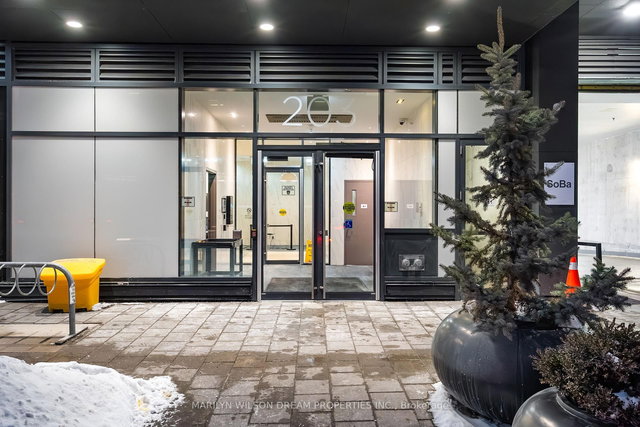 1701 - 203 Catherine Street