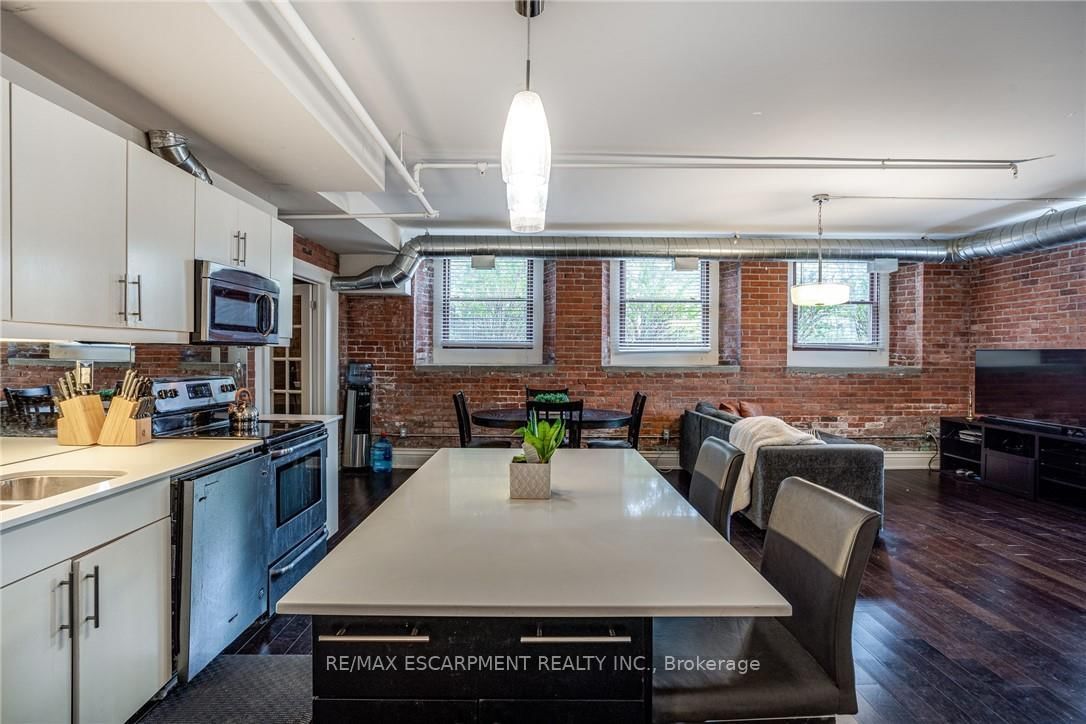 200 Stinson Street, Unit 104 - Photo 5