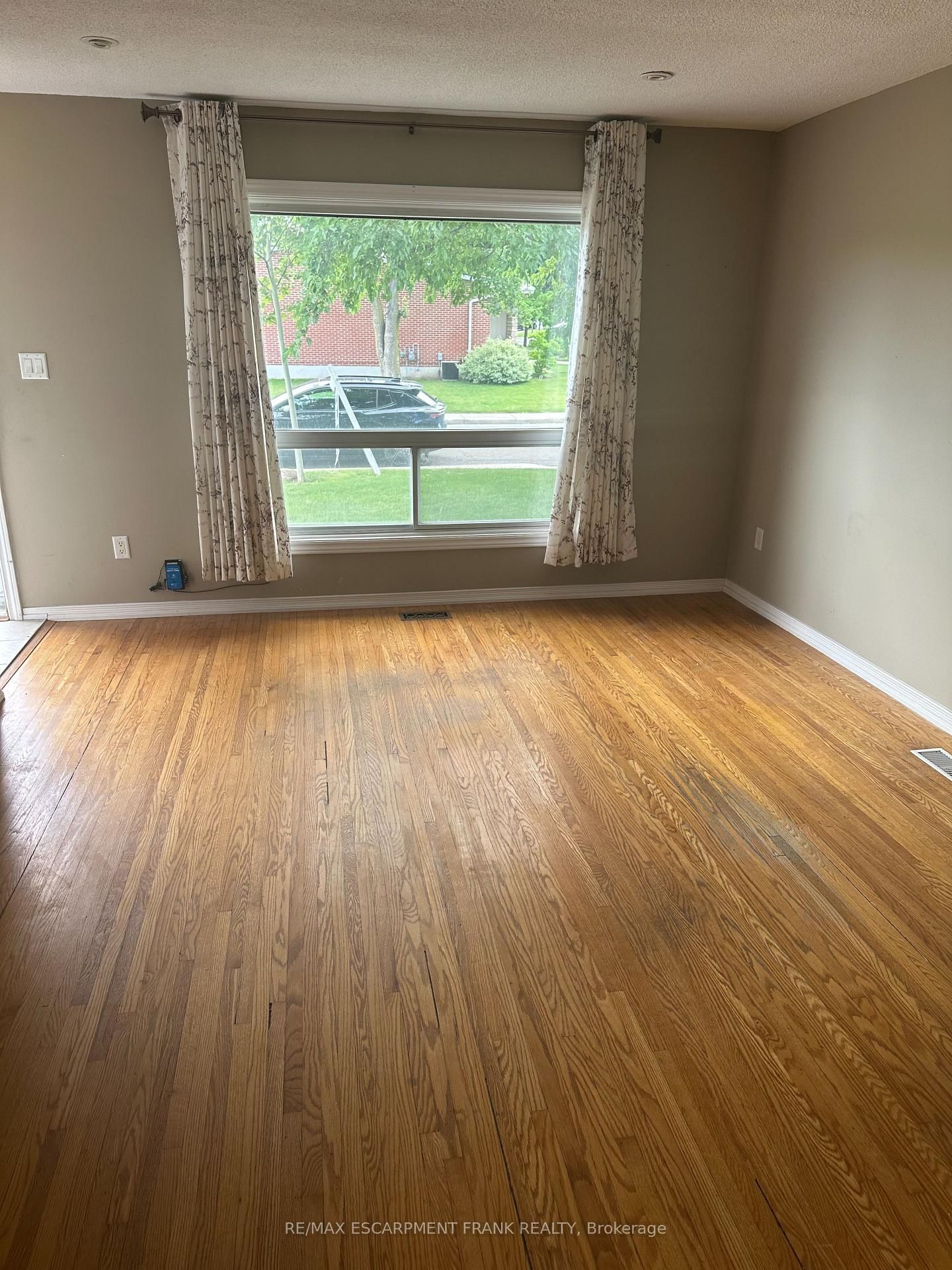 104 Neil Avenue • Hamilton, ON photo 5