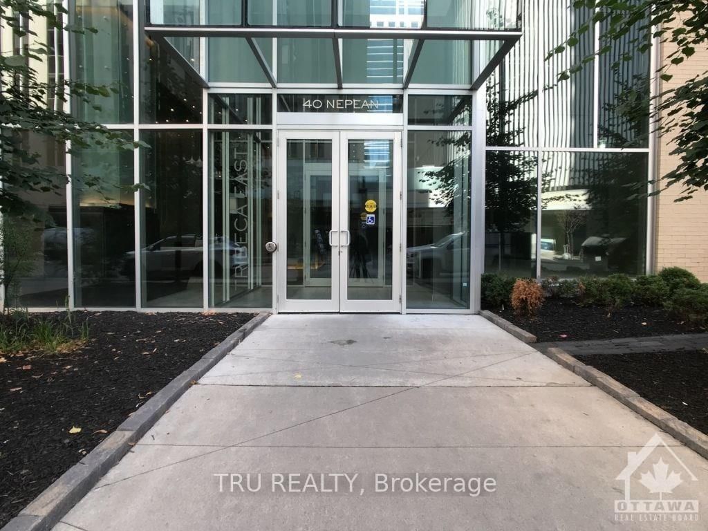 40 Nepean Street, Unit 1404 - Photo 3