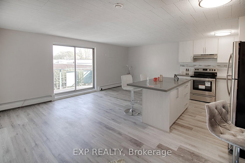 home for lease on 15-6287 O'neil Street