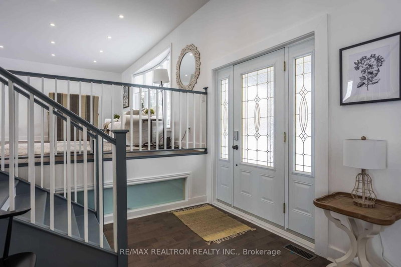 47 Newman Rd, Kawartha Lakes, K0M 2C0 | Image 2