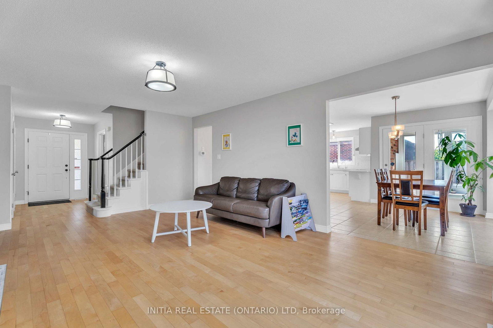 Detached House for sale at 2021 Lumb Court, London North, Ontario, N6G 5J4 - North R - MLS: X12800482