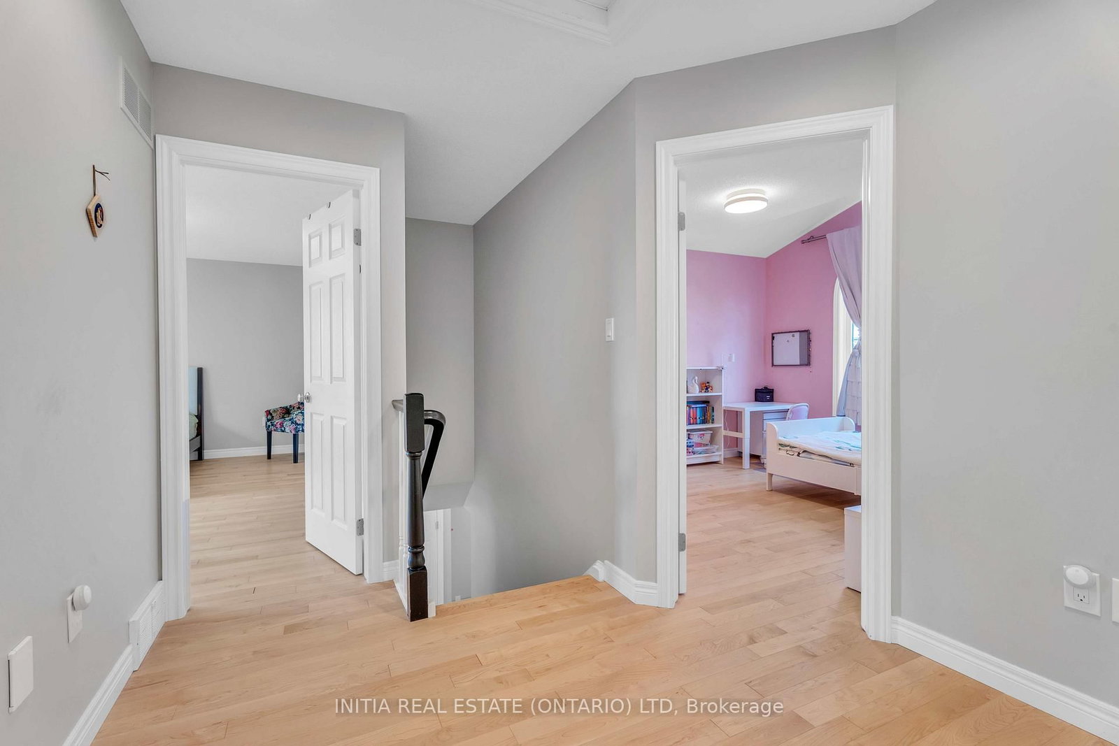 Detached House for sale at 2021 Lumb Court, London North, Ontario, N6G 5J4 - North R - MLS: X12800482