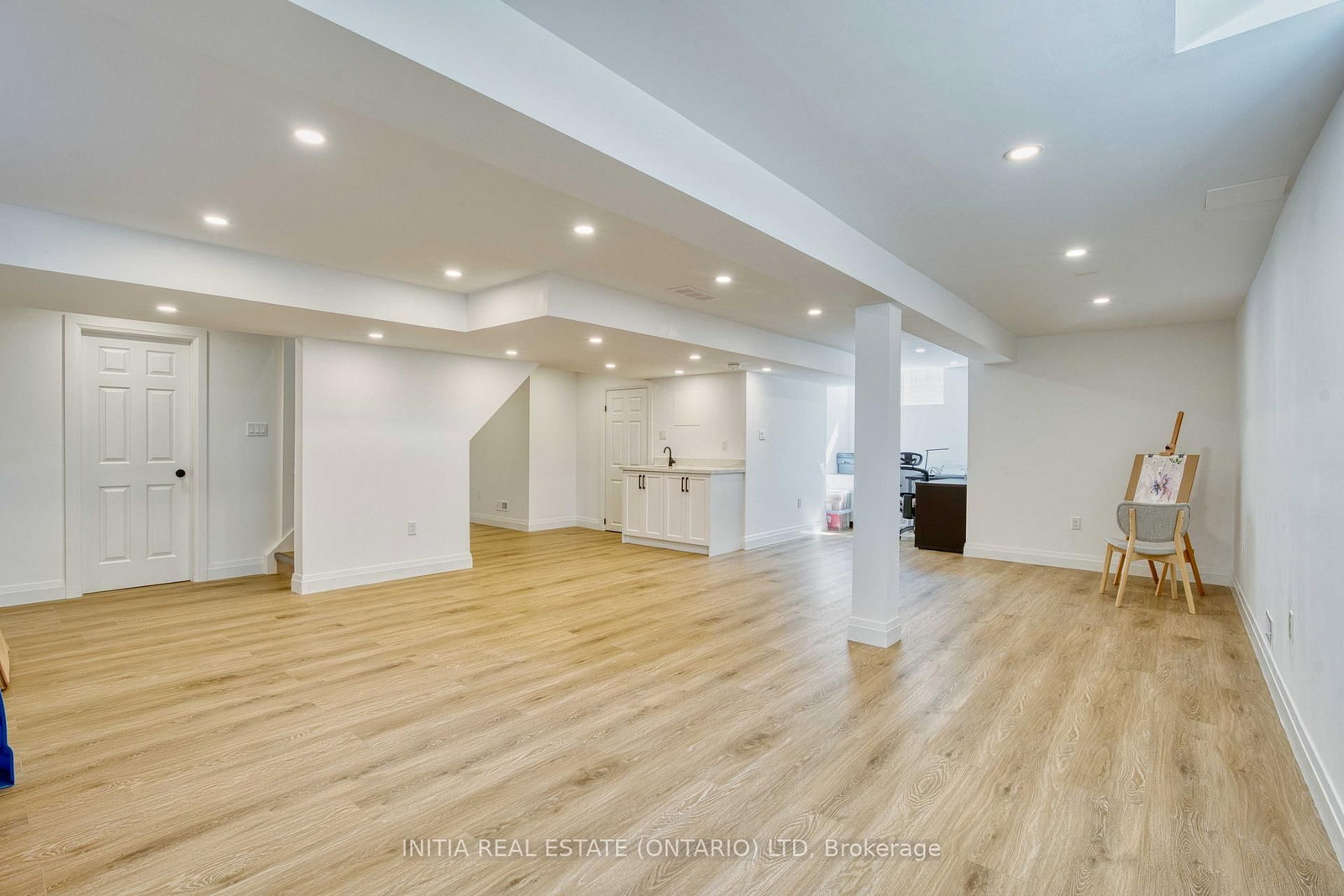 Detached House for sale at 2021 Lumb Court, London North, Ontario, N6G 5J4 - North R - MLS: X12800482