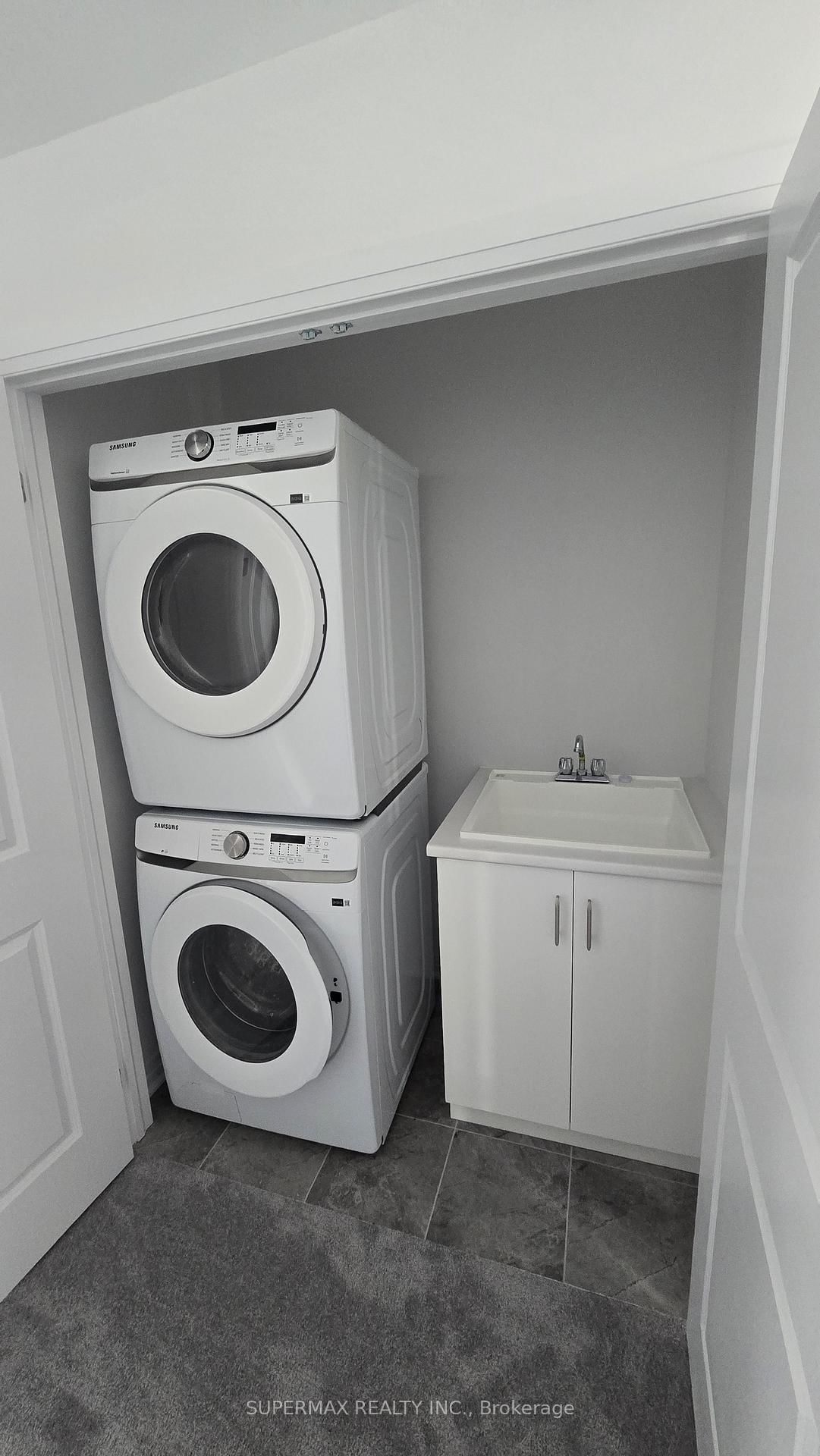 111 Manuel Street - Photo 33