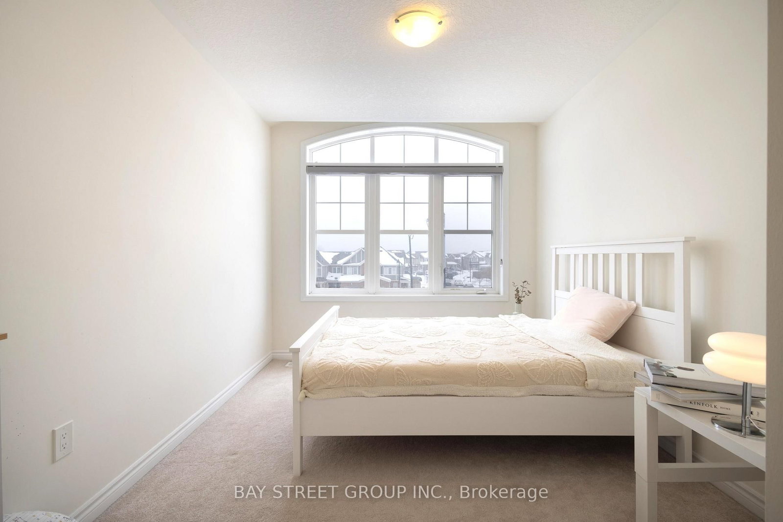 Townhouse for sale at 11-230 Avonsyde Boulevard, Hamilton, Ontario, L8B 1T9 - Waterdown - MLS: X12800602