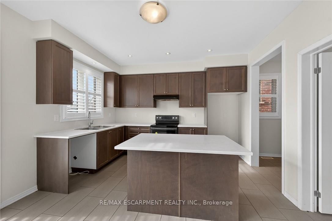 17 Larry Crescent - Photo 14