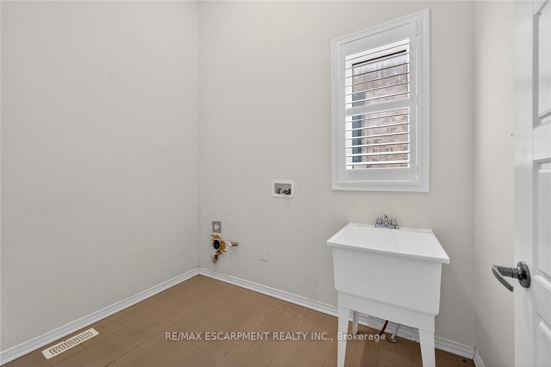 17 Larry Crescent - Photo 26