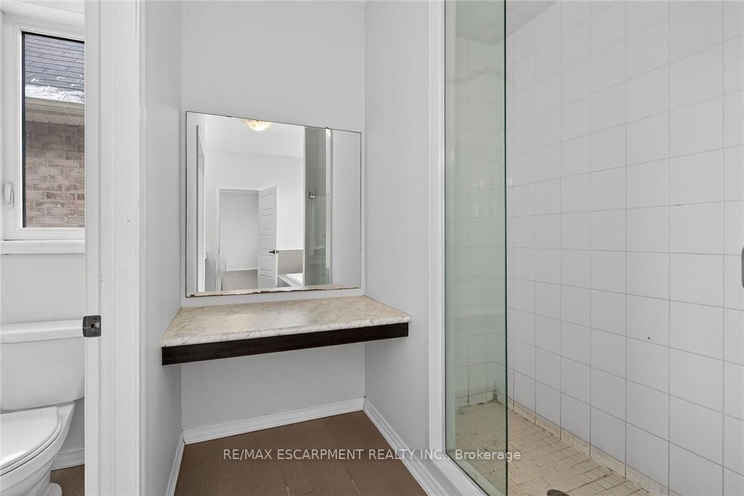 17 Larry Crescent - Photo 32