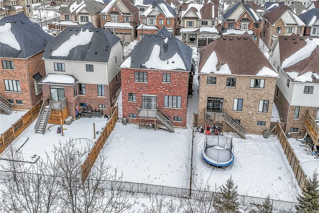 17 Larry Crescent - Photo 49